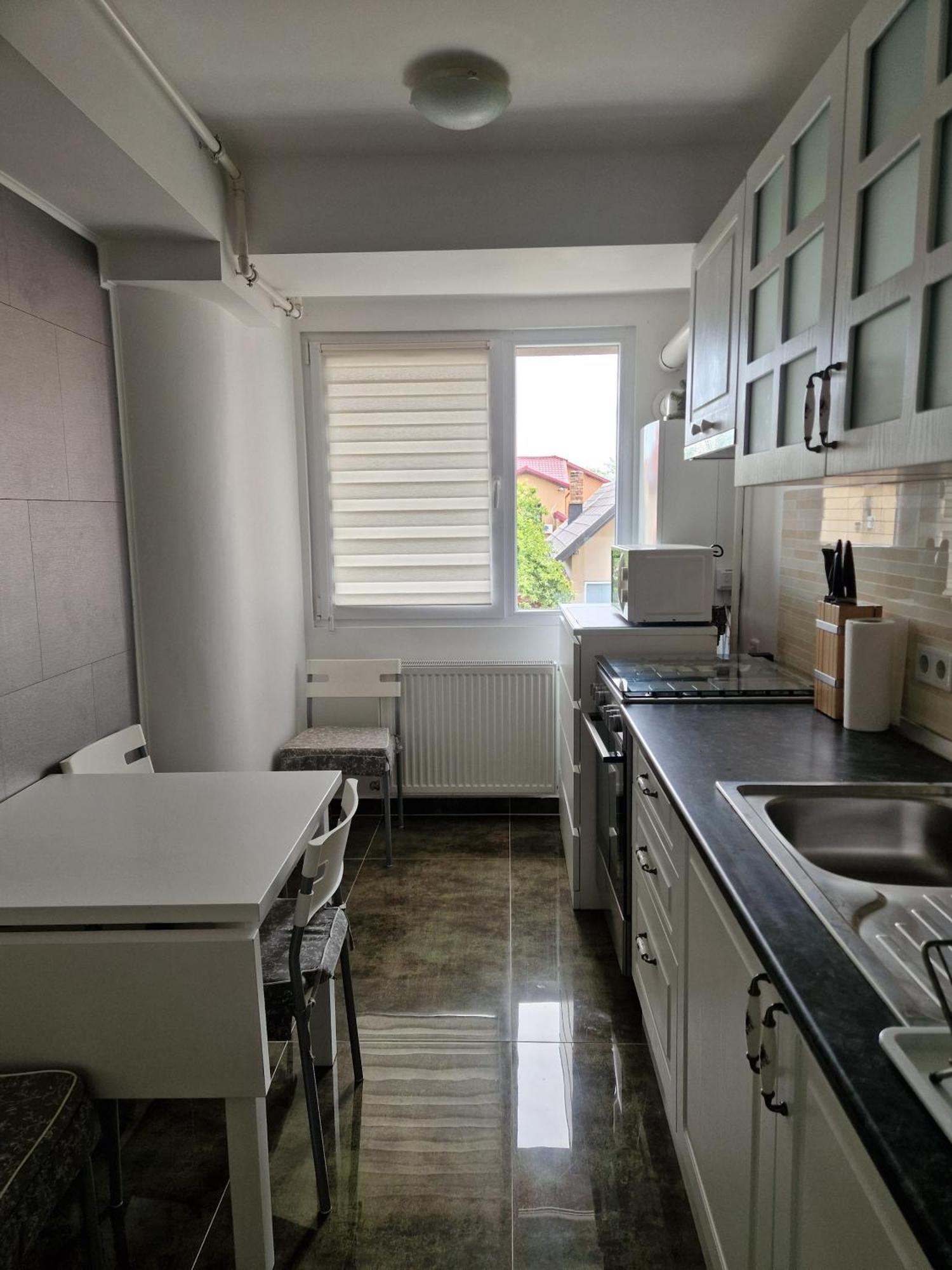 Apartament In Otopeni Exterior foto